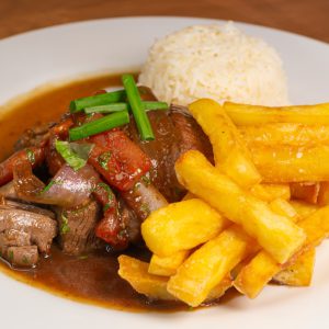 Lomo Saltado – Giulia Trattoria